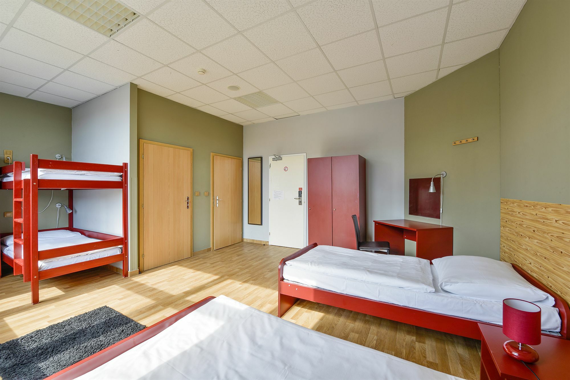 Plus Prague Hostel Exterior photo